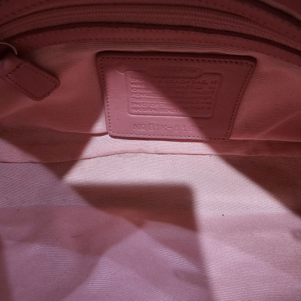 Vintage Coach Pearlized Nappa Leather Demi Shoulder Bag 8167 ( Pink ) - Picture 13 of 15